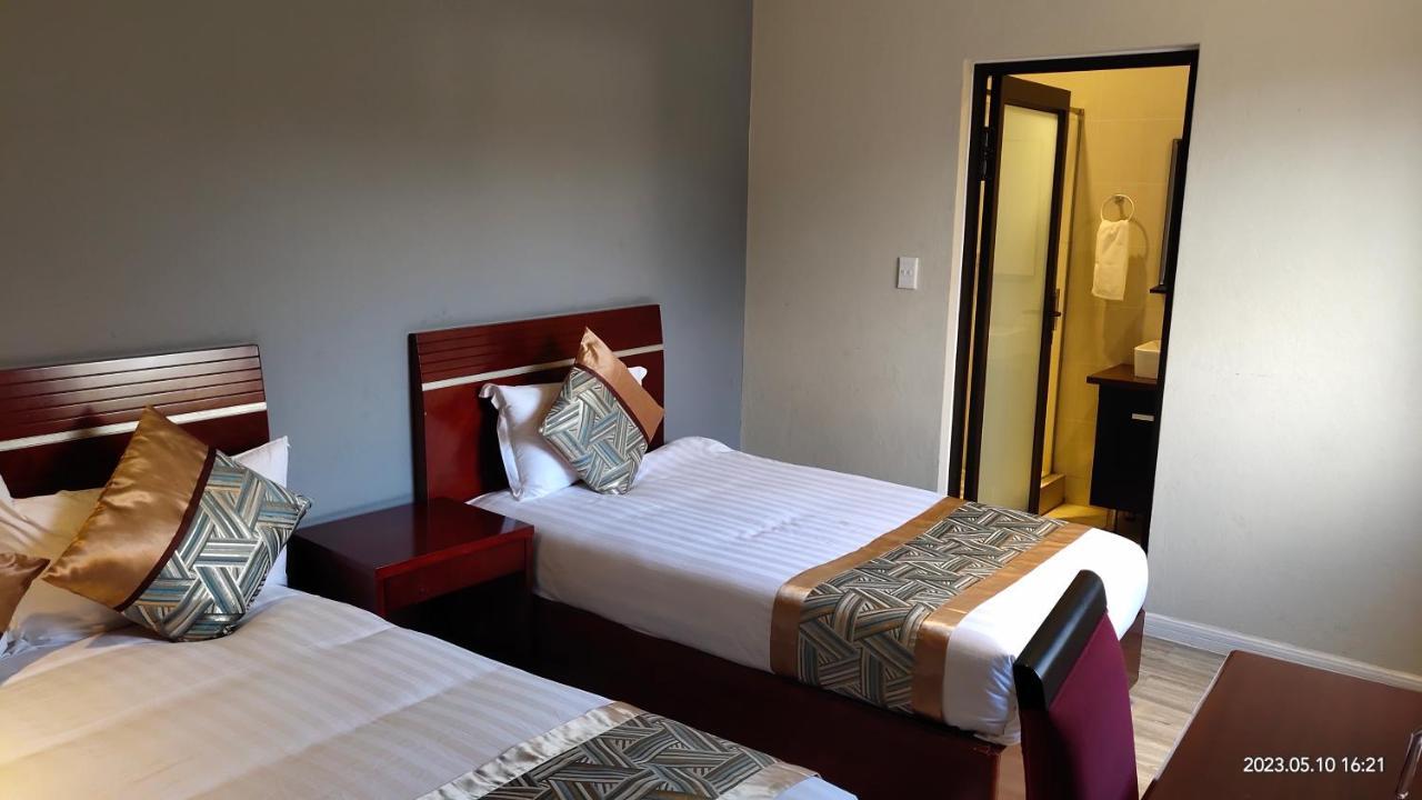 Atlantic Pearl Guest House Midrand Exterior photo